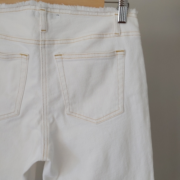 Theory White Raw Edge Waist Hem Cropped Jeans Size 6 - Picture 5 of 11